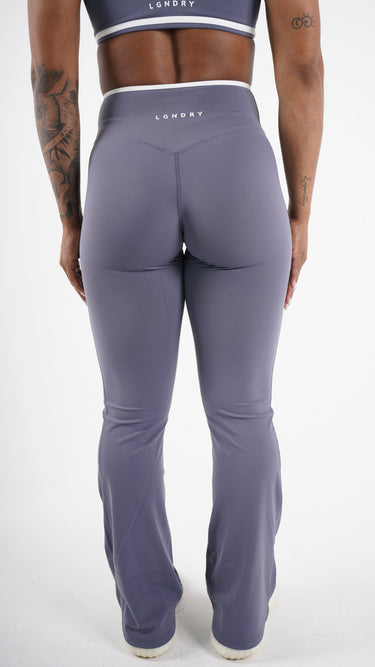 CASSIA CONTRAST TRIM FLARE LEGGING