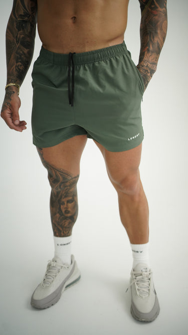 ATHLETIC SHORT