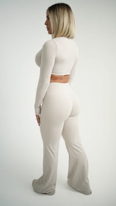 BODYFORM CROPPED LONGSLEEVE TEE