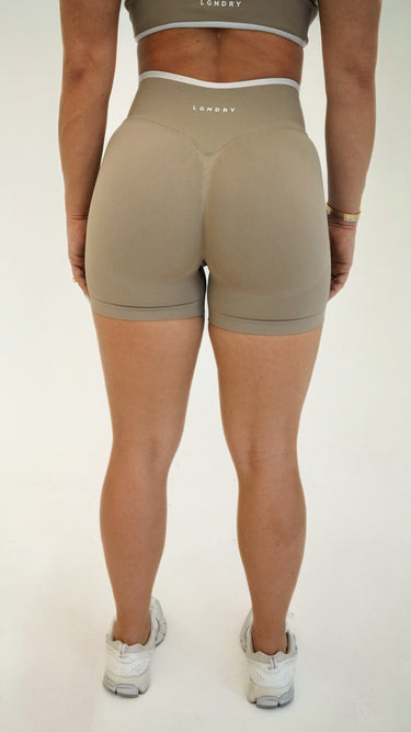 BODYRISE SEAMLESS SHORT