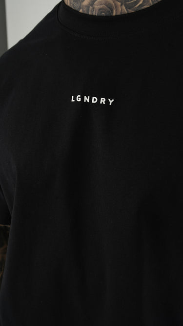 ESSENTIAL RELAXED FIT TEE