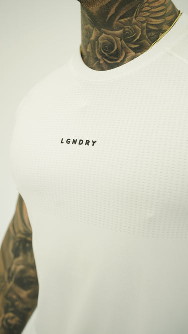 TEMPO SHORT SLEEVE TEE