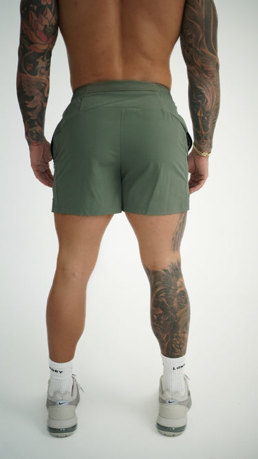 ATHLETIC SHORT