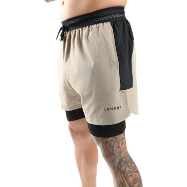 PERFORMANCE HYBRID SHORT