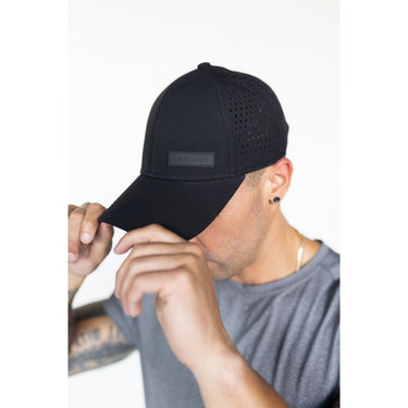 MENS PERFORMANCE CAPS